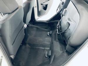 Honda WR-V 1.2 Elegance - Image 12