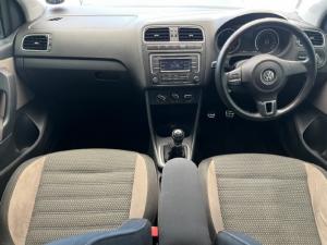 Volkswagen Cross Polo 1.6TDI Comfortline Urban Ice - Image 5