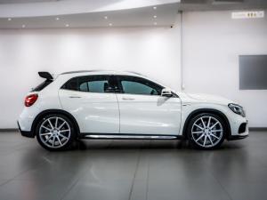 Mercedes-Benz GLA GLA45 4Matic - Image 5