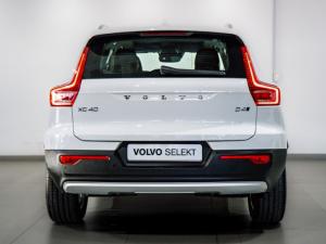 Volvo XC40 D4 AWD Momentum - Image 6