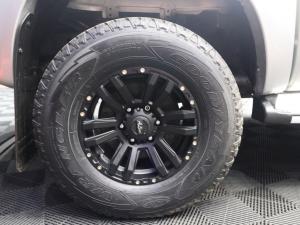 Toyota Hilux 3.0D-4D double cab Raider auto - Image 7