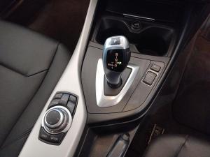 BMW 1 Series 118i 5-door auto - Image 12