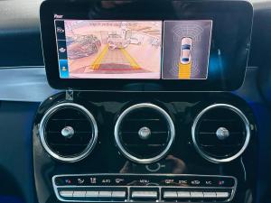 Mercedes-Benz C-Class C200 - Image 13
