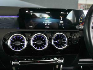 Mercedes-Benz A-Class A200 hatch Progressive - Image 14