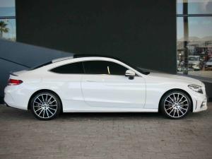Mercedes-Benz C220d Coupe automatic - Image 6