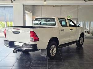 Toyota Hilux 2.4GD-6 double cab 4x4 SRX auto - Image 6