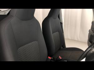 Toyota Vitz 1.0 XR manual - Image 35