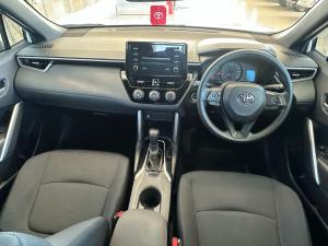 Toyota Corolla Cross 1.8 Xi - Image 8