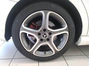 Mercedes-Benz CLA CLA200 - Image 20