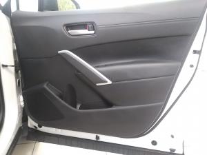 Toyota Corolla Cross 1.8 Xi - Image 25