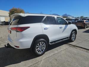Toyota Fortuner 2.8GD-6 - Image 2