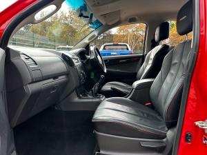 Isuzu D-Max 250 double cab X-Rider - Image 19