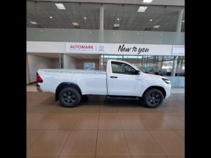 Toyota Hilux 2.4 GD-6 RB Raider automaticS/C - Image 3