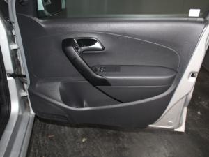 Volkswagen Polo Vivo 1.6 Comfortline TIP - Image 15