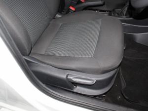 Volkswagen Polo Vivo 1.4 Comfortline - Image 14