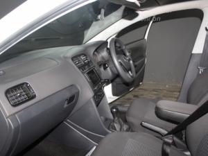 Volkswagen Polo Vivo 1.4 Comfortline - Image 15