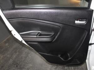 Toyota Vitz 1.0 XR - Image 13