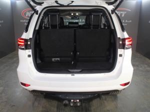 Toyota Fortuner 2.8GD-6 Raised Body automatic - Image 7