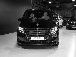 Mercedes-Benz V-Class V300d Exclusive - Image 4