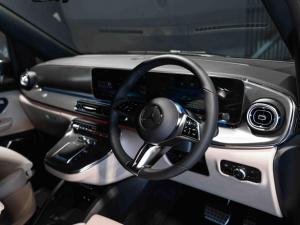 Mercedes-Benz V-Class V300d Exclusive - Image 6