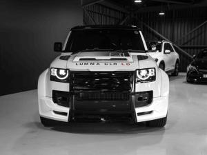 Land Rover Defender 110 D300 SE - Image 16