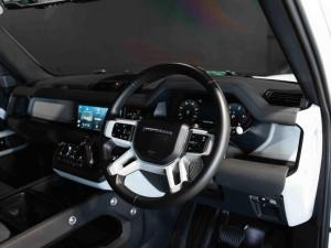 Land Rover Defender 110 D300 SE - Image 8