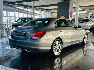 Mercedes-Benz C-Class C180 Avantgarde auto - Image 2