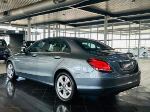 Mercedes-Benz C-Class C180 - Image 7