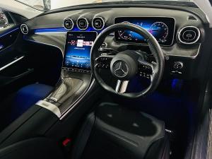 Mercedes-Benz C-Class C200 Avantgarde - Image 3