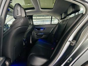 Mercedes-Benz C-Class C200 Avantgarde - Image 9