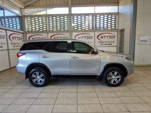 Toyota Fortuner 2.4GD-6 Raised Body automatic - Image 3