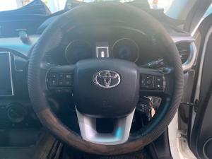 Toyota Hilux 2.8 GD-6 Raider 4X4E/CAB - Image 8