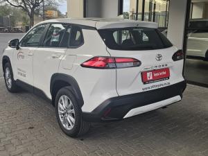 Toyota Corolla Cross 1.8 Xi - Image 13