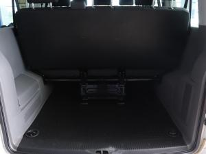 Volkswagen Transporter 2.0TDI Kombi SWB Trendline auto - Image 20