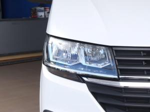 Volkswagen Transporter 2.0TDI Kombi SWB Trendline auto - Image 7