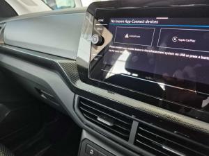 Volkswagen T-Cross 1.0TSI auto - Image 9