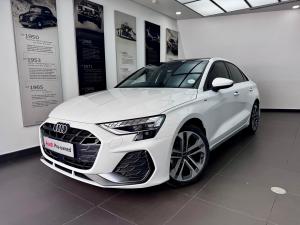 Audi A3 sedan 35TFSI S line - Image 1