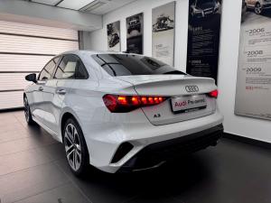 Audi A3 sedan 35TFSI S line - Image 5