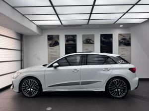 Audi A3 Sportback 35TFSI S line - Image 3