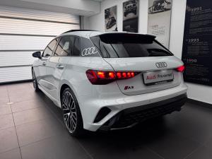 Audi A3 Sportback 35TFSI S line - Image 4