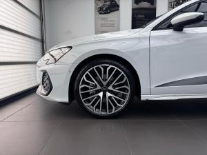 Audi A3 Sportback 35TFSI S line - Image 9