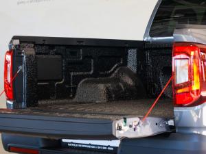 Volkswagen Amarok 2.0TDI double cab Life auto - Image 19