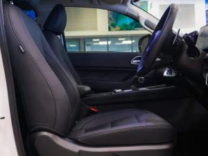 GWM P300 2.4T double cab LT - Image 9