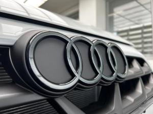 Audi A3 sedan 35TFSI Black Edition - Image 13