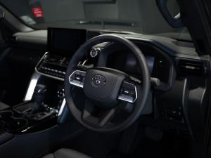 Toyota Land Cruiser 300 3.3D GX-R - Image 10