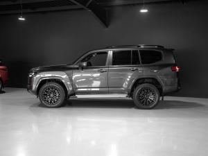 Toyota Land Cruiser 300 3.3D GX-R - Image 15
