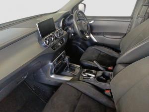 Mercedes-Benz X250d 4X4 Power automatic - Image 3