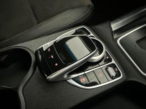 Mercedes-Benz X250d 4X4 Power automatic - Image 9