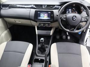 Renault Triber 1.0 Zen manual - Image 8