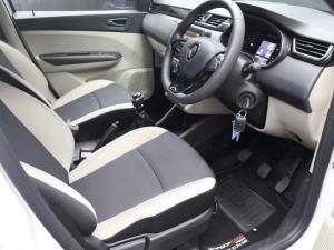 Renault Triber 1.0 Zen manual - Image 9